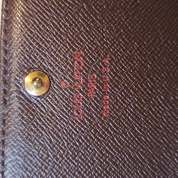 Louis Vuitton Damier Ebne Bifold Wallet - Picture 6 of 12